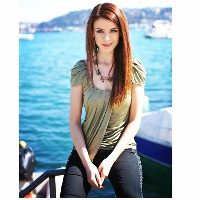 Başak Parlak'ın Instagram'da çekici fotoğrafları