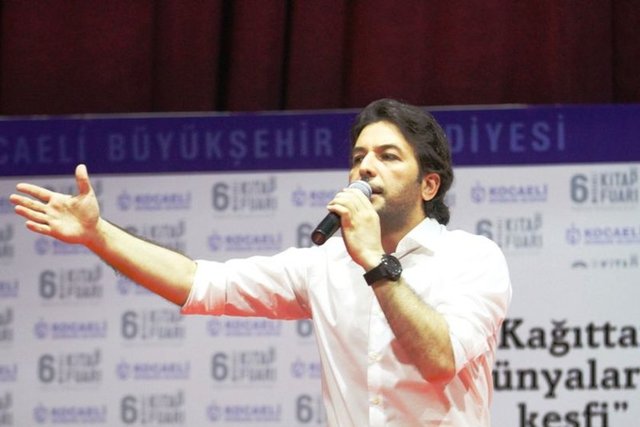 Nihat Doğan  - Turkiye siyasi tarihinin en onemli seciminde oy kullanmak icin tatile dahi gitmedim :))