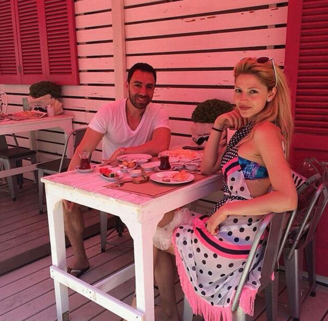 Dilara Öztunç'un Twitter fotoğrafları