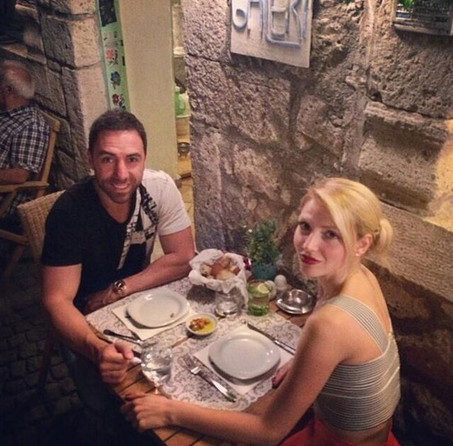 Dilara Öztunç'un Twitter fotoğrafları