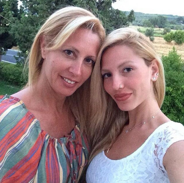 Dilara Öztunç'un Twitter fotoğrafları