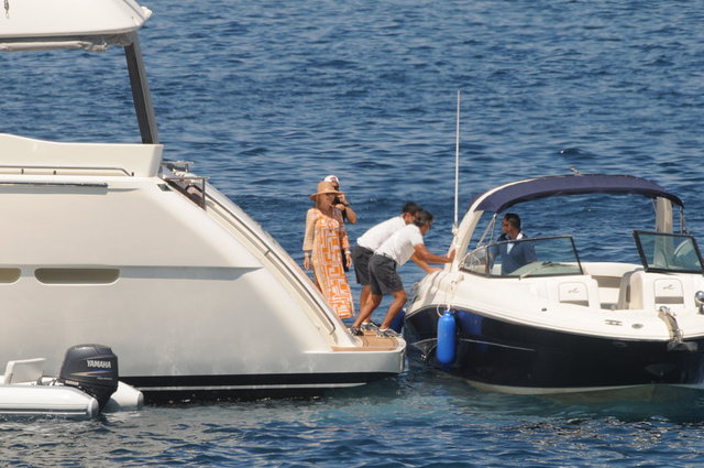 BERRAK BARUT