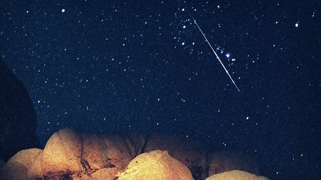 Perseids ya da Perseid gök taşı yağmuru, en bilinen gök taşı yağmurlarından biridir.