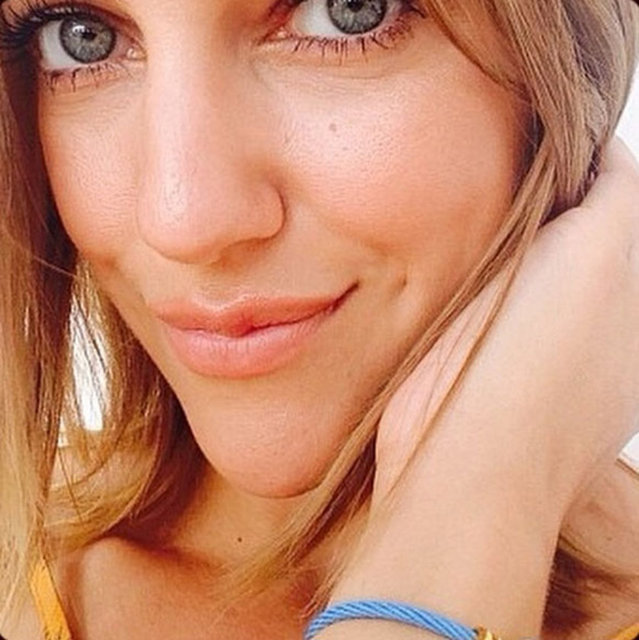 Hürrem Sultan'dan ilgi çeken pozlar