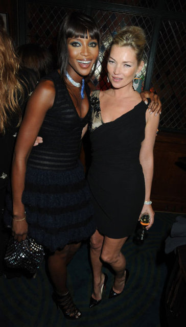 KATE MOSS, NAOMI CAMPBELL