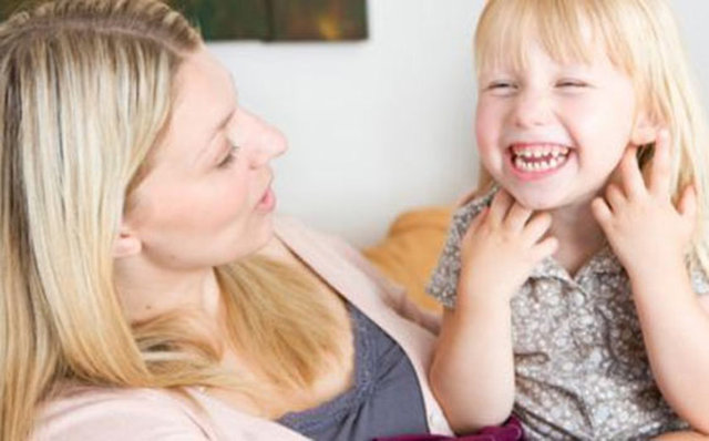 Dutton, "Okumak, yazmak, tuvalete girmek gibi nazik olmak da öğretilmesi gereken bir şeydir" diyen ve bu konuda bir proje yürüten Richard Weissbourd'un nazik çocuk yetiştirmek için önerilerini sıraladı: