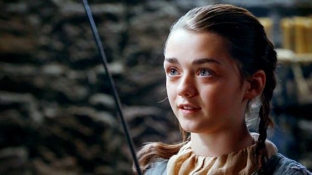 2012 yılında "Arya" isminin ülkedeki en popüler isimlerden olduğu tespit edildi. En azından "Khaleesi" isminden kulağa daha hoş geldiği düşünülüyor.