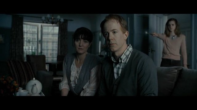 Çünkü Fairlet Harry Potter'da Hermoine Granger'ın annesi rolünü üstlenmiştir.