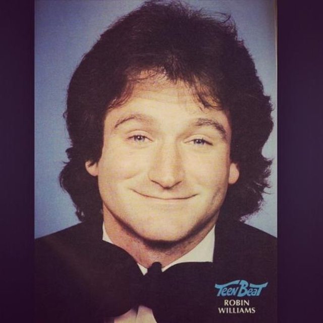 SELEN ÖZTÜRK - Bak buralarda da çok sevilmişsin ..Hayatımın bir döneminin en özel kahramanı dünyanın gelmiş geçmiş en büyük 'Clown'u üzüldüm gidişine çok.. Çocukluğumdan bir parça daha kopmuş gibi