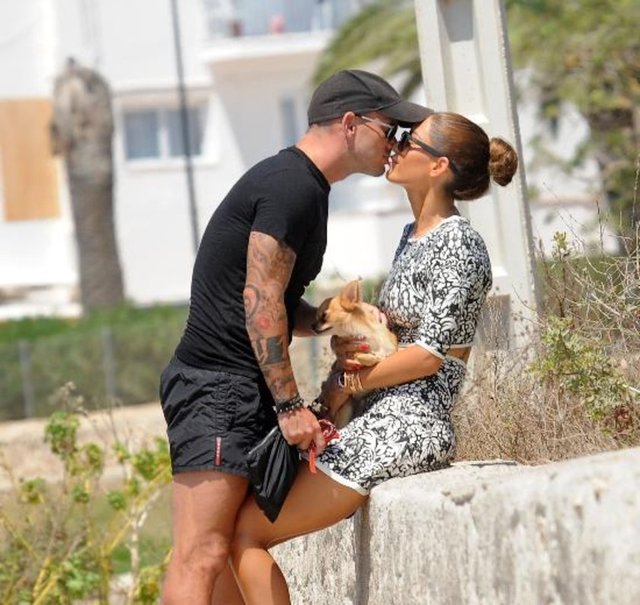 Bu arada Sneijder reklamda oynamayacak. - (POSTA)