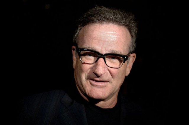 ROBIN WILLIAMS
