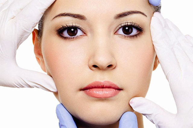 Kendinize destek olun! -  - Kendinizi beğenmiyor olabilirsiniz ancak günümüzde bunu değiştirmenin çok kolay olmasa da bir takım yolları var. Ancak önemli olan ruhsal olarak kendine güvenen, kendini seven biri olmanız.