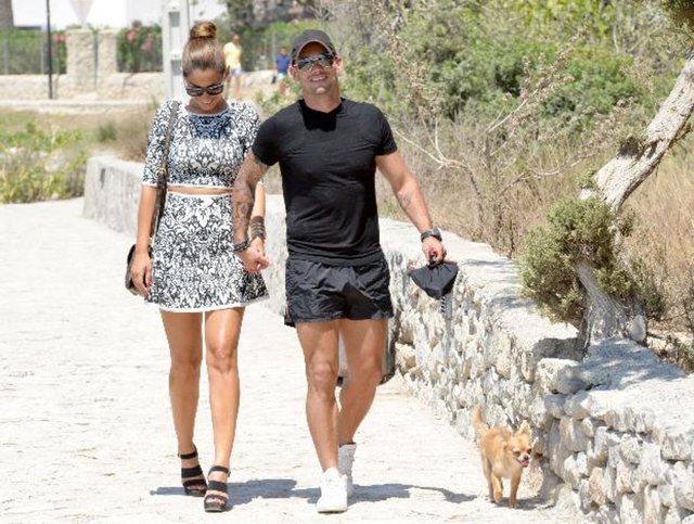 WESLEY SNEIJDER - YOLANTHE CABAU