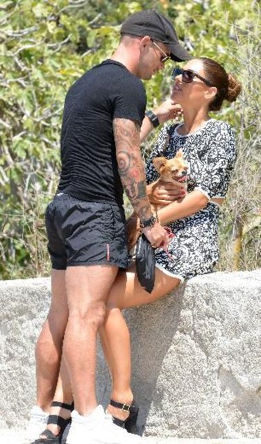 WESLEY SNEIJDER - YOLANTHE CABAU