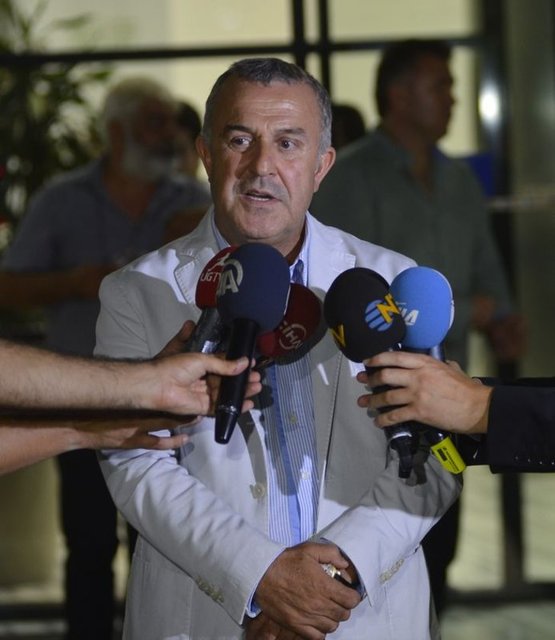 Beşiktaş yöneticisi Ahmet Ürkmezgil