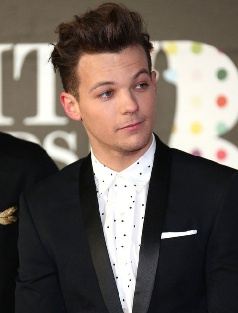 Louis Tomlinson – Kalçaları - 160 bin dolar