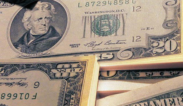 'Yatırımcıların, değişimlere karşı konulamadığının bilincinde olması lazım. Örneğin, 15 sene önceki durum, günümüze uymuyor. Daima topluma karşı hareket edip yeni icatlarda bulunmak lazım...