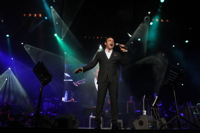 FERHAT GÖÇER