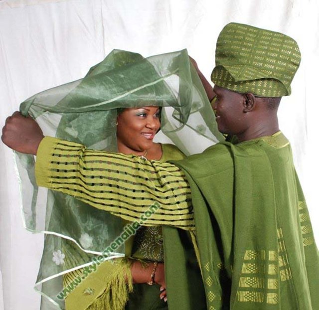 Nijerya-Aso oke hat
