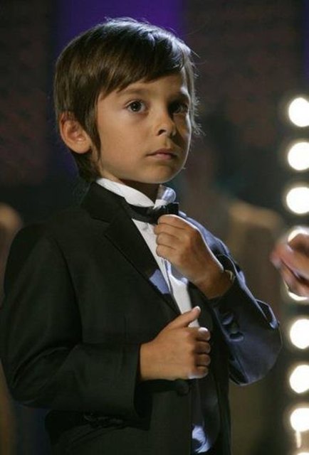 Posta'nın haberine göre, Zincidi'nin aylık ise 80 bin lira aldığı belirtildi.