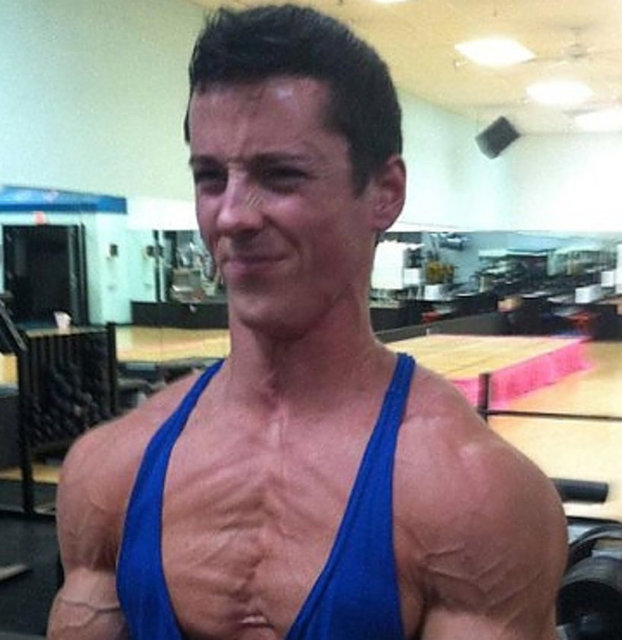 Üstelik bu azim onu kanserin pençesinden de kurtardı.