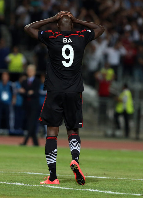 "Ve iş şu noktaya geliyor, Galatasaray'ın da Demba Ba tarzı birine ihtiyacı var.."