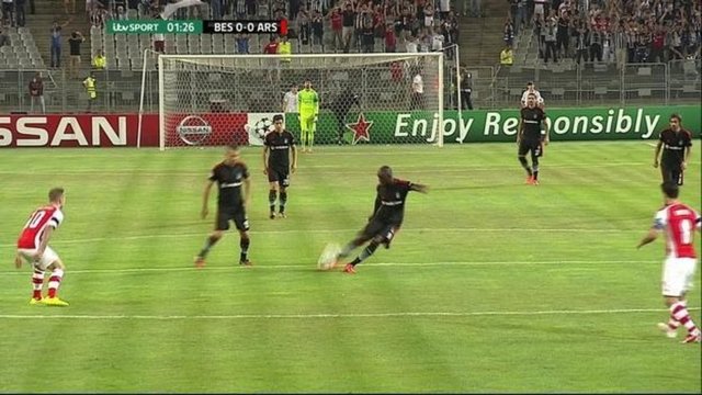 "Demba Ba 'nın 50 den vurduğu şut gol olsa, Şampiyonlar Ligi nin en hızlı, en estetik ve jeneriklik golü olurdu."