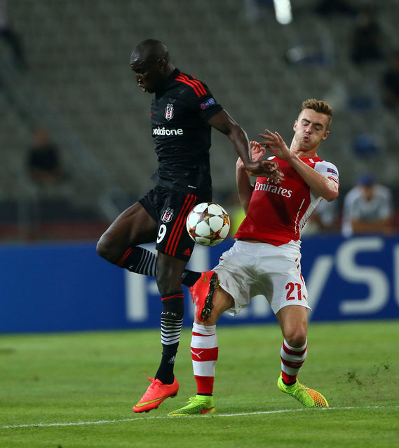 "Demba ba şut 99 :)"