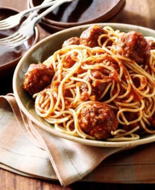 Spagetti ve köfte