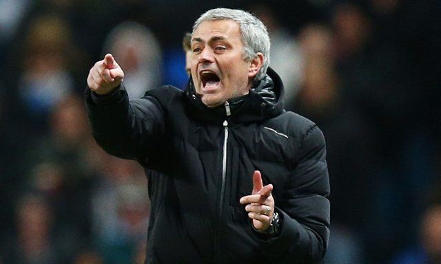 Jose Mourinho: - "Kendime 10 üzerinden 11 veriyorum"