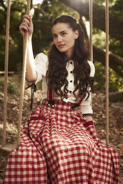 Evcen dizide, Kurt Seyit'in eşini canlandıracak.