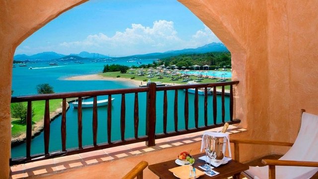 5. Presidential Suite, Sardinia – 33 bin dolar