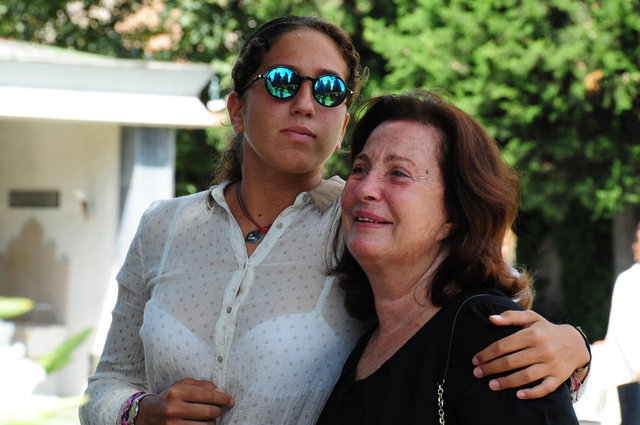 YASMİN GÜLMAN, MONİK İPEKEL