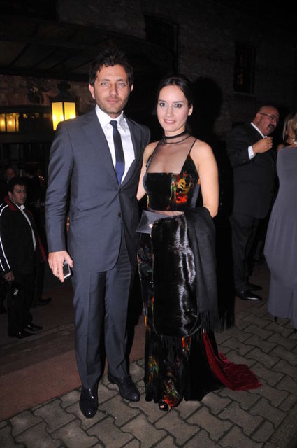 BURAK ÖZTARHAN ,  NAZLI ÇELİK 