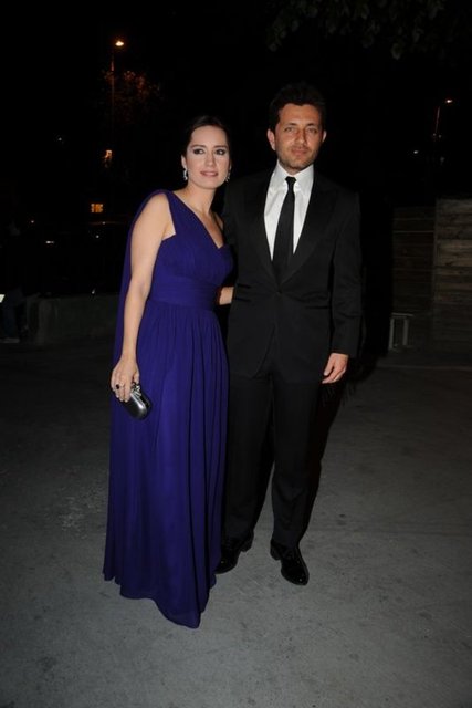 BURAK ÖZTARHAN ,  NAZLI ÇELİK 