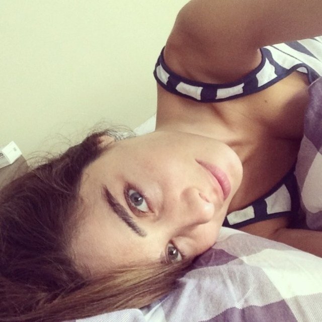 Mahidevran Sultan'dan ilgi çeken pozlar