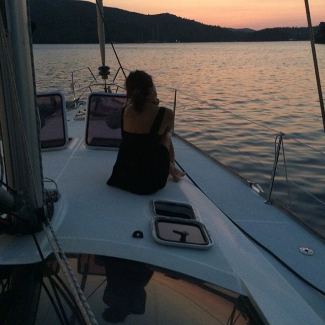 Mahidevran Sultan'dan ilgi çeken pozlar