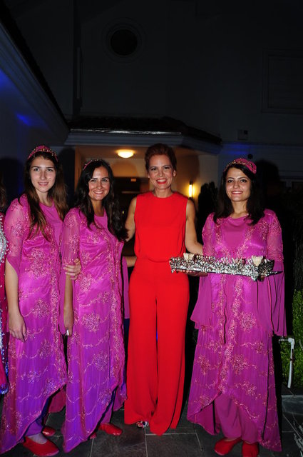 GÜLŞAH ALKOÇLAR