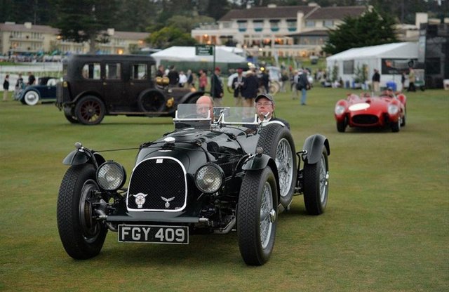 Birbirinden değerli klasik arabaların boy gösterdiği festivali her sene ortalama 15 bin kişi izliyor.