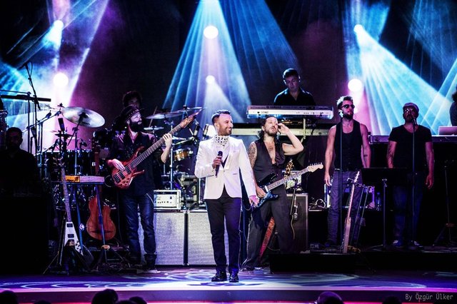 TARKAN 
