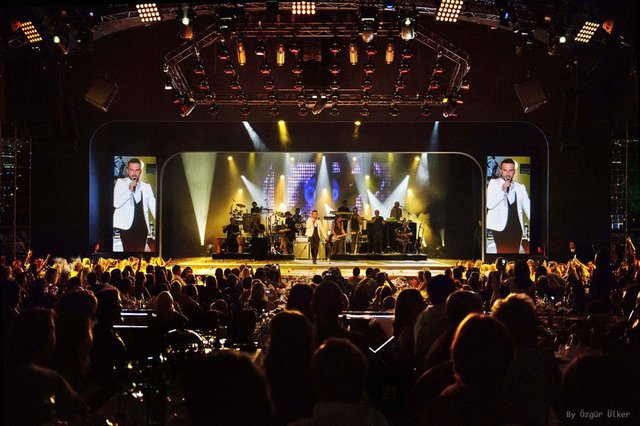 TARKAN 