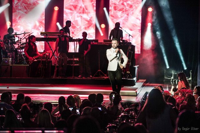 TARKAN 