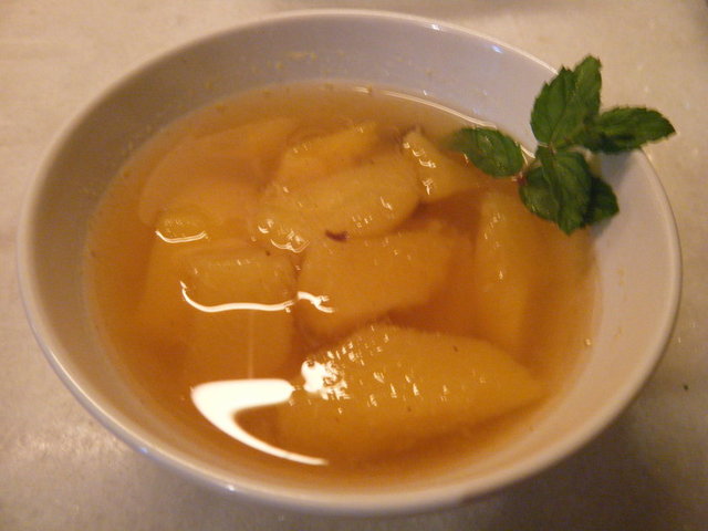 Kola yerine komposto veya hoşaf.