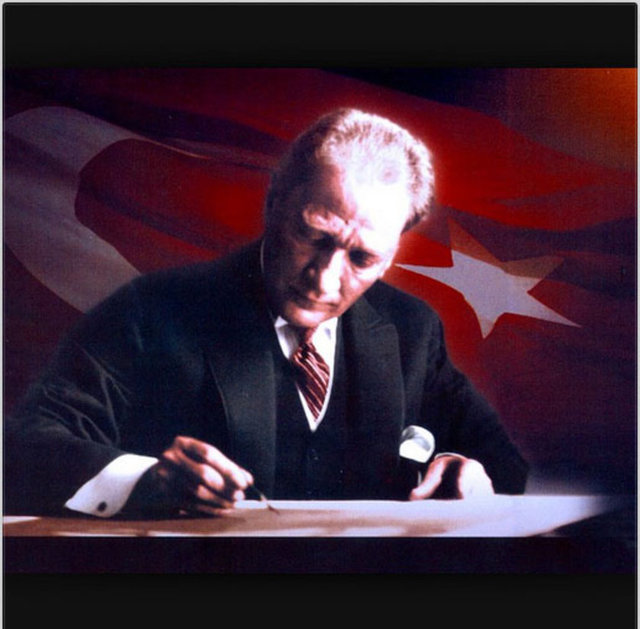 FAHRİYE EVCEN - 30 Ağustos Zafer Bayramı Kutlu Olsun.