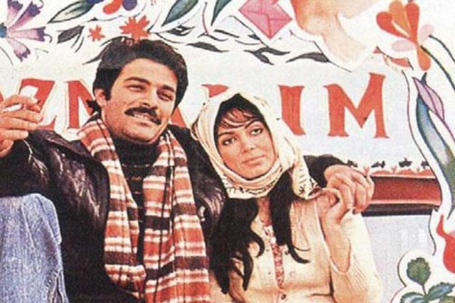 Selvi Boylum Al Yazmalım