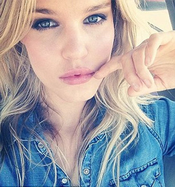 İLK DAVAYI O AÇTIABD'li model Joy Corrigan, iCloud hesabındaki çıplak fotoğrafların sızdırılmasıyla ilgili Apple'a ilk davayı açan isim oldu