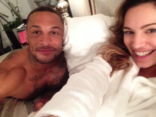 İşte Kelly Brook'un canını sıkacak o kareler...