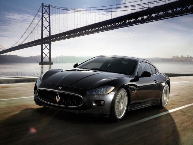 Mehmet Topal Maserati Gran Turismo S sahibi.