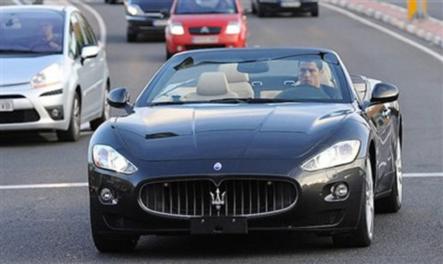 Cristiano Ronaldo - Maserati Grand Cabrio