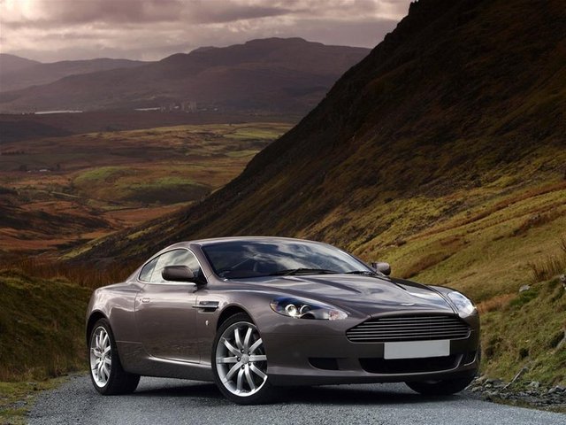 Fernando Torres - Aston Martin DB9